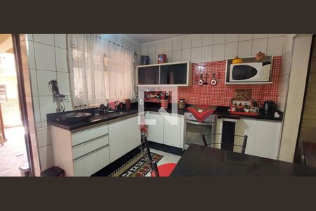 Casa à venda com 189m², 2 quartos e 1 vagaCozinha