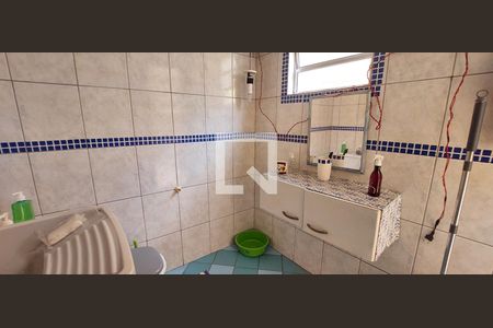 Casa à venda com 189m², 2 quartos e 1 vagaEdícula - banheiro