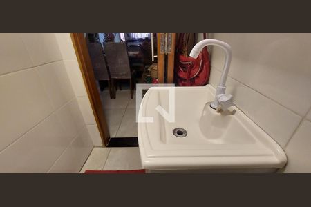 Casa à venda com 189m², 2 quartos e 1 vagaLavabo