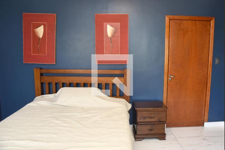 Casa à venda com 1000m², 3 quartos e 6 vagasSuíte 2