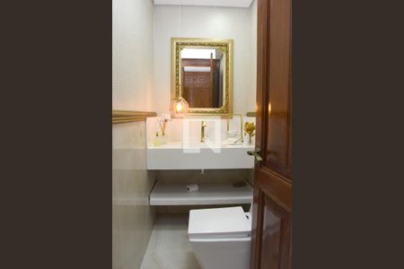 Casa à venda com 1000m², 3 quartos e 6 vagasLavabo