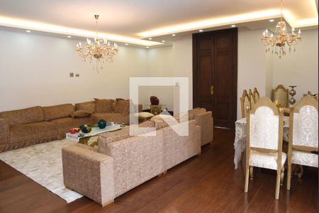 Sala de casa à venda com 3 quartos, 1000m² em Jardim Santa Helena, São Paulo