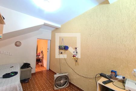 Casa à venda com 172m², 4 quartos e 2 vagas Casa à venda com 172m², 4 quartos e 2 vagasQuarto 1 - CASA 2