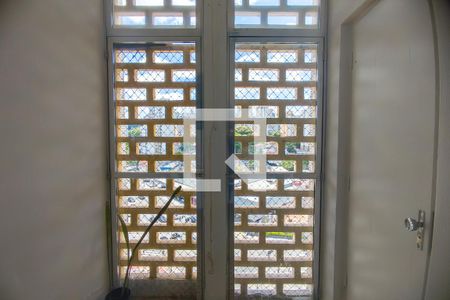 Apartamento à venda com 96m², 3 quartos e sem vagaÁrea de Serviço