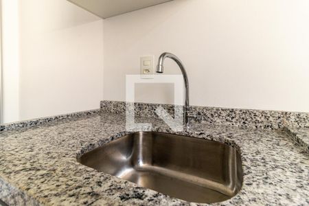Cozinha - Torneira de apartamento à venda com 2 quartos, 57m² em República, São Paulo