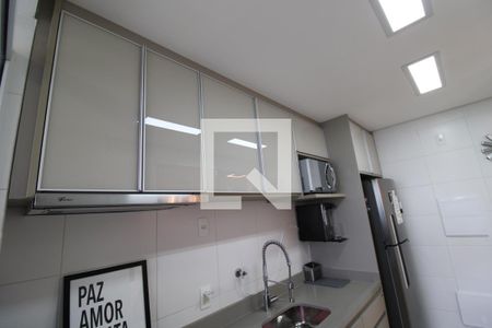 Apartamento à venda com 87m², 2 quartos e 2 vagasCozinha - Armários