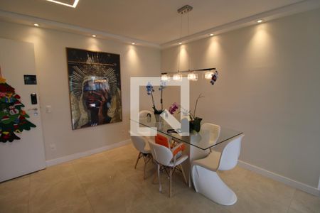 Apartamento à venda com 87m², 2 quartos e 2 vagasDetalhe Sala