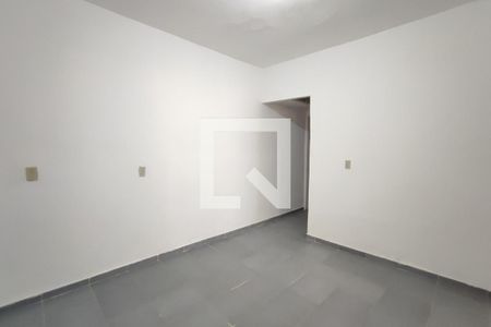 Sala  de casa para alugar com 2 quartos, 110m² em Parque Residencial Vila União, Campinas