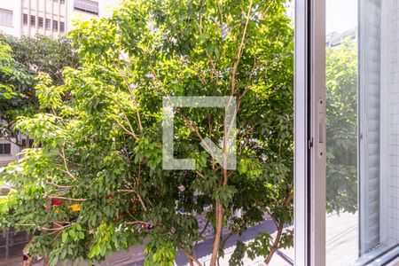 Quarto 1 - Vista de apartamento para alugar com 2 quartos, 57m² em República, São Paulo