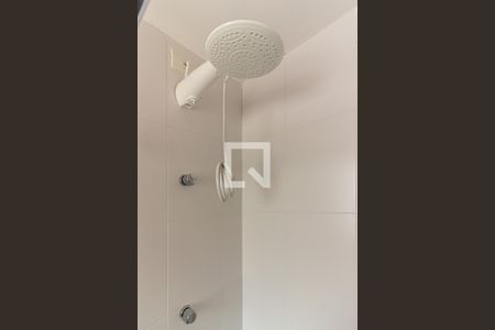 Apartamento para alugar com 57m², 2 quartos e sem vagaBanheiro - Chuveiro