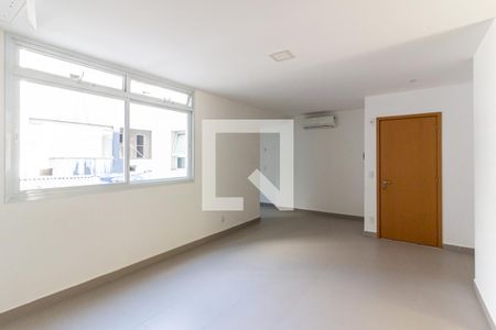 Sala de apartamento para alugar com 2 quartos, 57m² em República, São Paulo