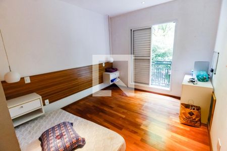 Casa de condomínio à venda com 106m², 3 quartos e 2 vagasSuíte