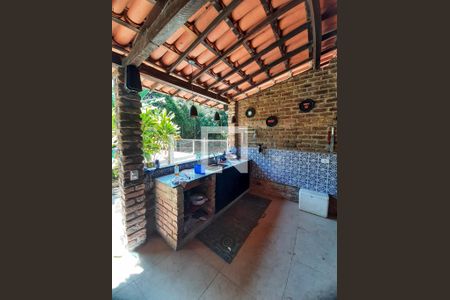 Casa de condomínio para alugar com 500m², 5 quartos e 6 vagas Casa de condomínio para alugar com 500m², 5 quartos e 6 vagasChurrasqueira