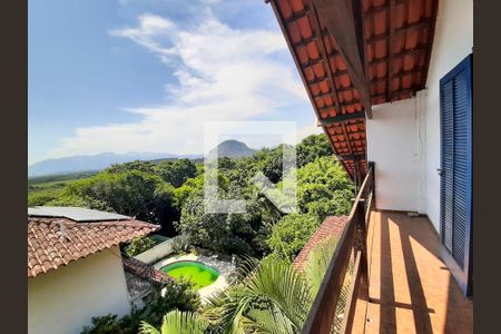 Casa de condomínio para alugar com 500m², 5 quartos e 6 vagas Casa de condomínio para alugar com 500m², 5 quartos e 6 vagasVaranda do Porão