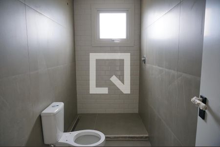 Apartamento à venda com 236m², 3 quartos e 4 vagasBanheiro do Quarto 2