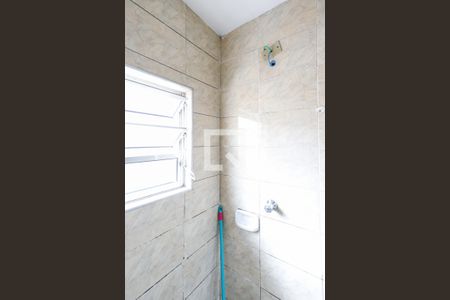 Banheiro de casa para alugar com 1 quarto, 70m² em Vila Barbosa, São Paulo