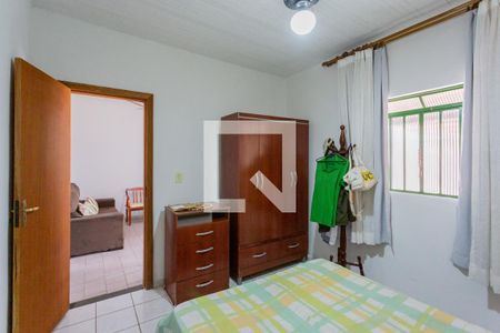 Quarto 1 de casa para alugar com 2 quartos, 150m² em Cachoeirinha, Belo Horizonte