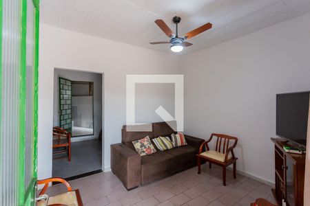 Sala de casa para alugar com 2 quartos, 150m² em Cachoeirinha, Belo Horizonte