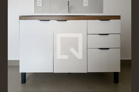 Apartamento para alugar com 34m², 2 quartos e sem vaga Apartamento para alugar com 34m², 2 quartos e sem vagaCozinha e Área de Serviço