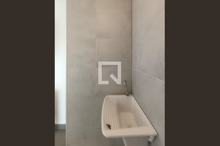 Apartamento para alugar com 34m², 2 quartos e sem vaga Apartamento para alugar com 34m², 2 quartos e sem vagaCozinha e Área de Serviço