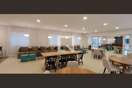 Apartamento para alugar com 34m², 2 quartos e sem vaga Apartamento para alugar com 34m², 2 quartos e sem vagaÁrea comum - Salão de festas