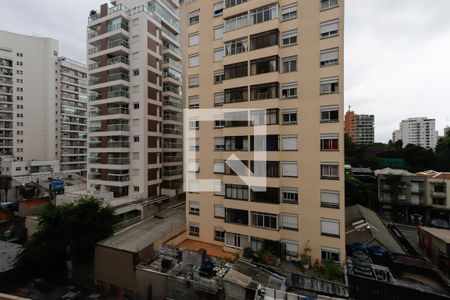 Apartamento à venda com 44m², 1 quarto e sem vagaVista