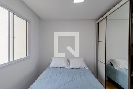 Quarto 1 de apartamento à venda com 2 quartos, 33m² em Parque Fongaro, São Paulo