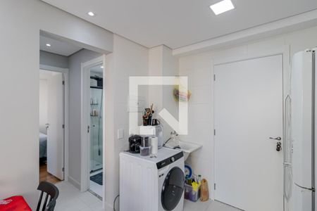Apartamento à venda com 33m², 2 quartos e sem vaga Apartamento à venda com 33m², 2 quartos e sem vagaCozinha e Área de Serviço