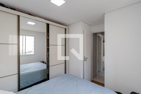 Quarto 1 de apartamento à venda com 2 quartos, 33m² em Parque Fongaro, São Paulo