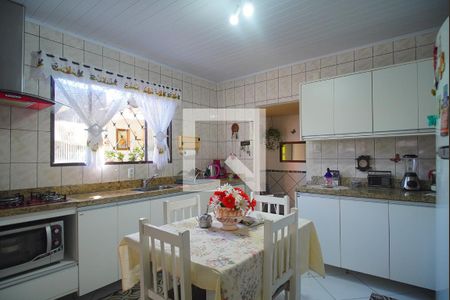 Casa à venda com 125m², 2 quartos e 2 vagasCozinha