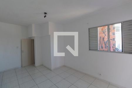 Quarto 1 de casa para alugar com 2 quartos, 100m² em Jardim Artur Alvim, São Paulo