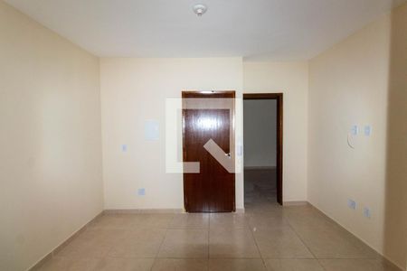 Sala de apartamento para alugar com 2 quartos, 45m² em Cangaiba, São Paulo