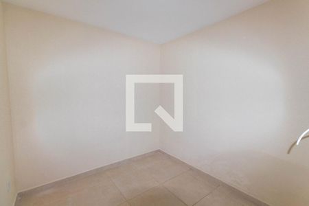 Quarto 1 de apartamento para alugar com 2 quartos, 45m² em Cangaiba, São Paulo