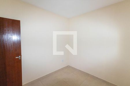 Quarto 1 de apartamento para alugar com 2 quartos, 45m² em Cangaiba, São Paulo