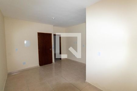 Sala de apartamento para alugar com 2 quartos, 45m² em Cangaiba, São Paulo