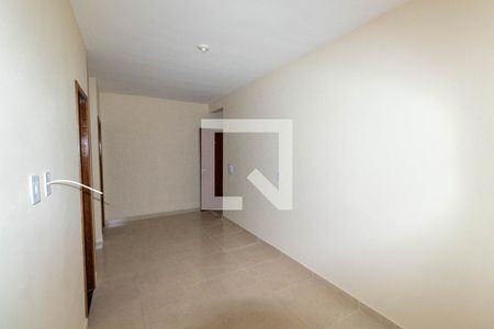 Sala de apartamento para alugar com 2 quartos, 45m² em Cangaiba, São Paulo