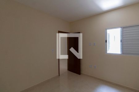Quarto 1 de apartamento para alugar com 2 quartos, 44m² em Cangaiba, São Paulo