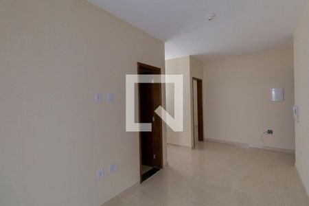 Sala de apartamento para alugar com 2 quartos, 44m² em Cangaiba, São Paulo