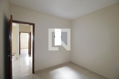 Quarto 1  de apartamento para alugar com 2 quartos, 45m² em Cangaiba, São Paulo