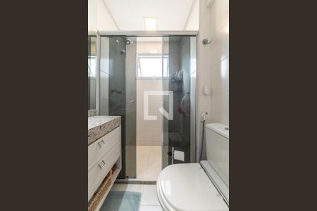 Apartamento à venda com 104m², 3 quartos e 2 vagasBanheiro da Suíte