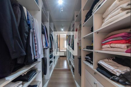 Apartamento à venda com 104m², 3 quartos e 2 vagasCloset da Suíte