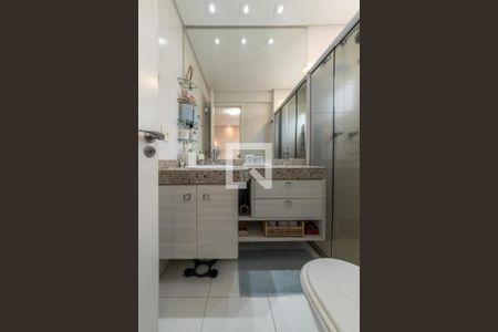 Apartamento à venda com 104m², 3 quartos e 2 vagasBanheiro da Suíte