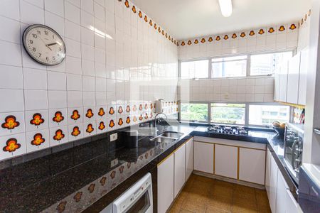 Apartamento para alugar com 280m², 4 quartos e 2 vagasCozinha