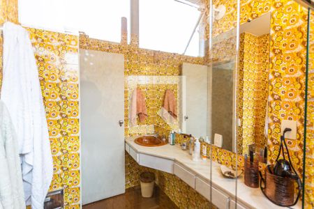 Apartamento para alugar com 280m², 4 quartos e 2 vagasBanheiro da Suíte 2