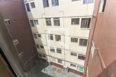 Vista da Sala de apartamento à venda com 2 quartos, 47m² em Conjunto Residencial José Bonifácio, São Paulo