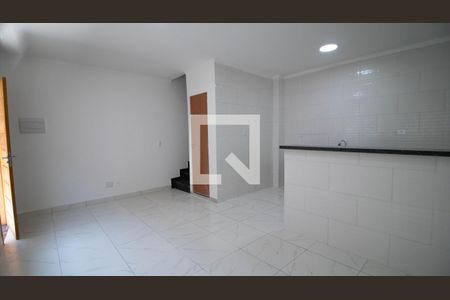 Sala de casa de condomínio para alugar com 2 quartos, 90m² em Vila Germinal, São Paulo