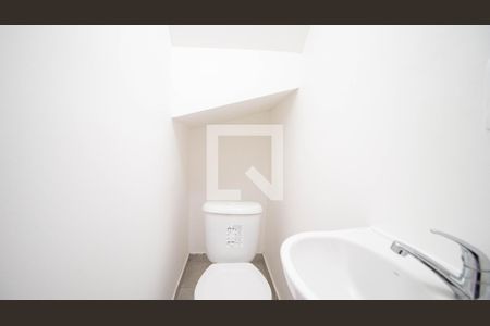 lavabo de casa de condomínio para alugar com 2 quartos, 90m² em Vila Germinal, São Paulo