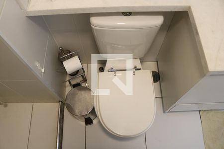 Apartamento para alugar com 34m², 2 quartos e sem vagaBanheiro