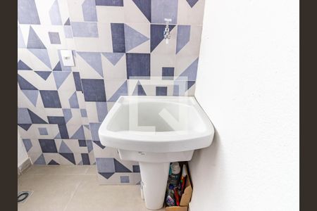 Apartamento à venda com 54m², 2 quartos e sem vaga Apartamento à venda com 54m², 2 quartos e sem vagaÁrea de Serviço