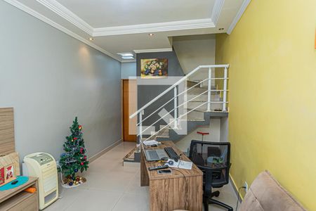 Sala de casa para alugar com 2 quartos, 94m² em Jaraguá, São Paulo